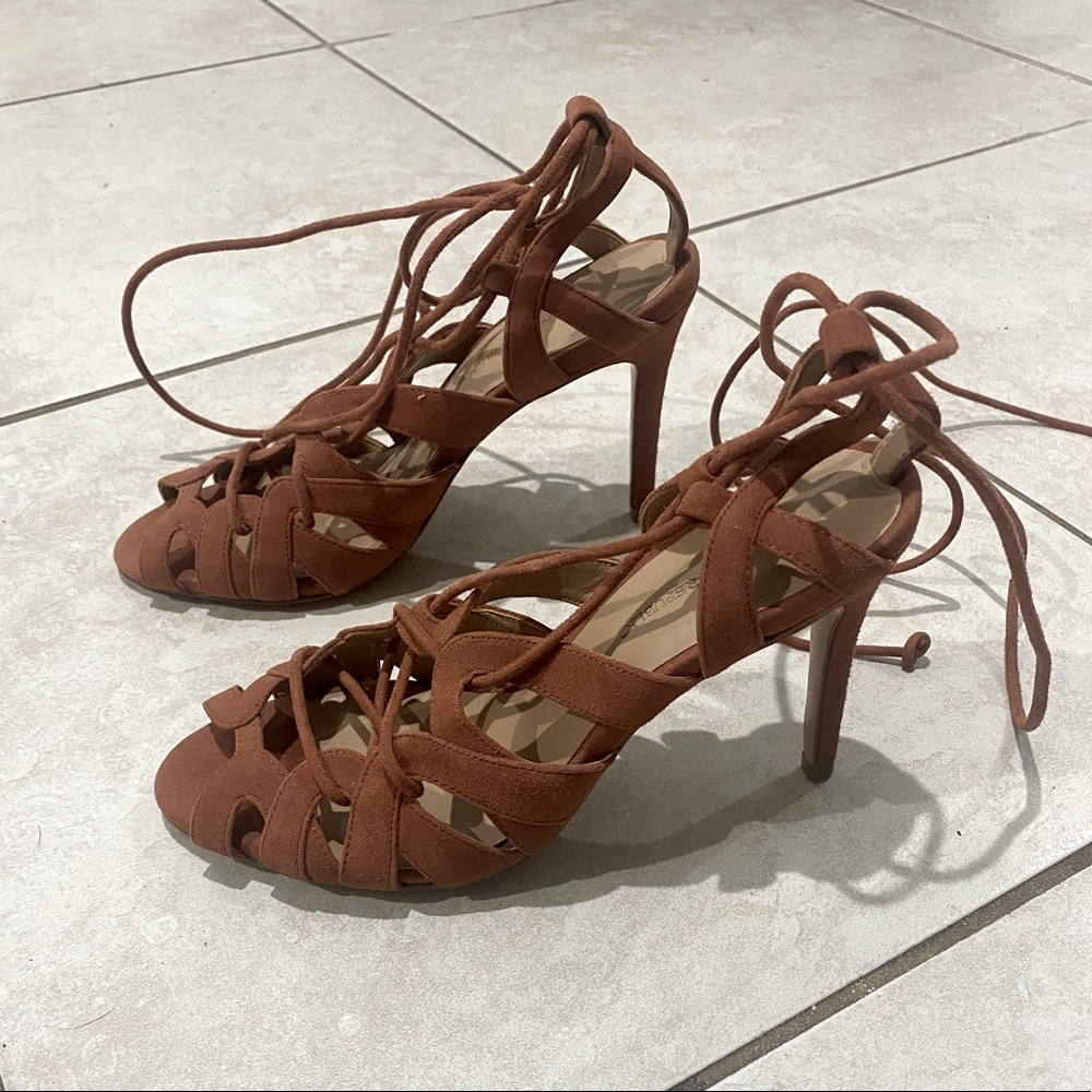 Banana Republic Lace Up Julie Heels
